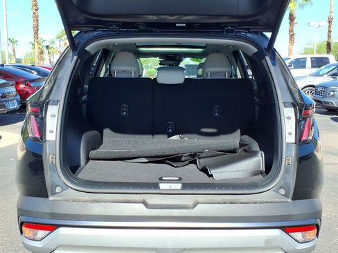 Certified 2025 Hyundai Tucson SEL AWD/4WD image 11