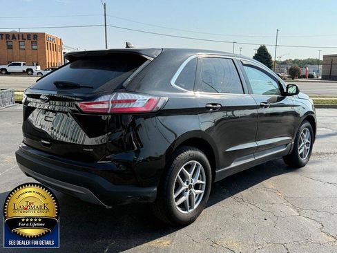 Used 2024 Ford Edge SEL image 5