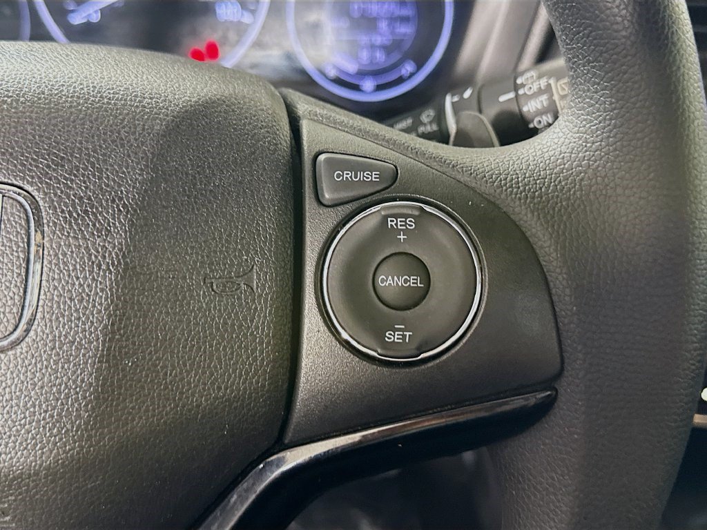 Used 2018 Honda HR-V EX image 14