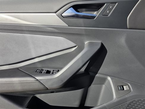 New 2026 Volkswagen Jetta SE image 17