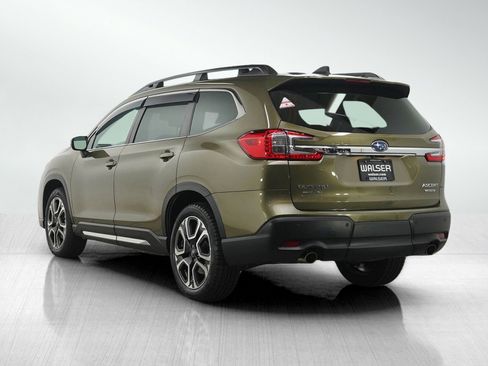 Used 2023 Subaru Ascent Limited image 3