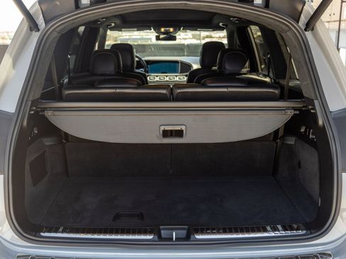 Used 2025 Mercedes-Benz GLS 63 AMG 4MATIC image 28