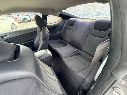 Used 2010 Hyundai Genesis 2.0T RWD image 56