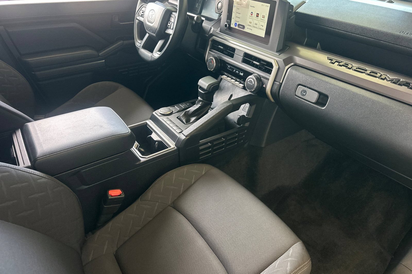 Used 2025 Toyota Tacoma SR5 RWD image 15