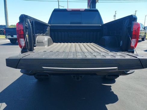 Used 2022 GMC Sierra 1500 Elevation w/ Elevation Premium Package AWD/4WD image 29