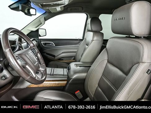 Used 2019 GMC Yukon XL Denali image 6