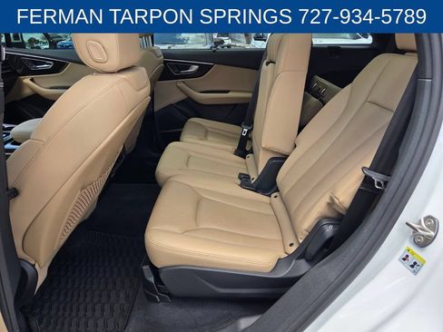 Used 2022 Audi Q7 2.0T Premium Plus AWD/4WD image 8
