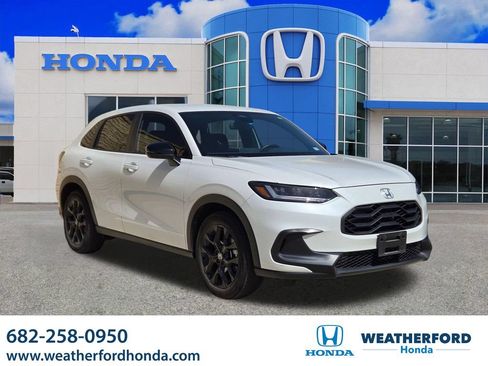 Used 2025 Honda HR-V Sport image 1
