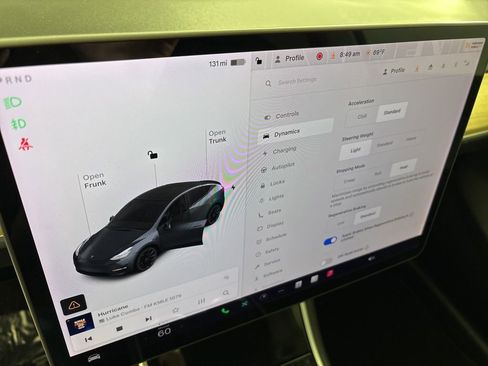 Used 2020 Tesla Model Y Long Range image 32
