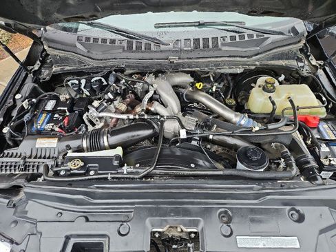 Used 2022 Ford F250 Platinum image 24