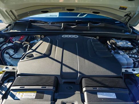 New 2026 Audi Q7 Premium Plus image 30