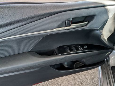 Certified 2025 Toyota Camry SE FWD image 8