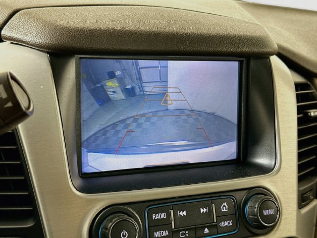 Used 2018 GMC Yukon SLT w/ Open Road Package AWD/4WD image 17