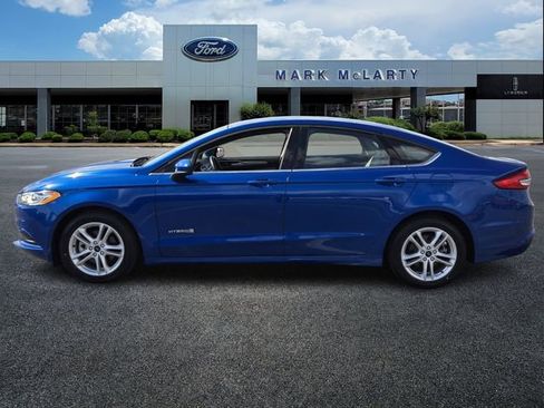 Certified 2018 Ford Fusion S image 2