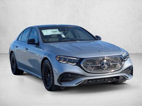 New 2026 Mercedes-Benz E 450 4MATIC Sedan image 7