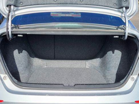 Used 2022 Honda Accord Sport image 14