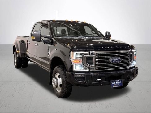 Used 2021 Ford F350 Platinum w/ FX4 Off-Road Package image 8