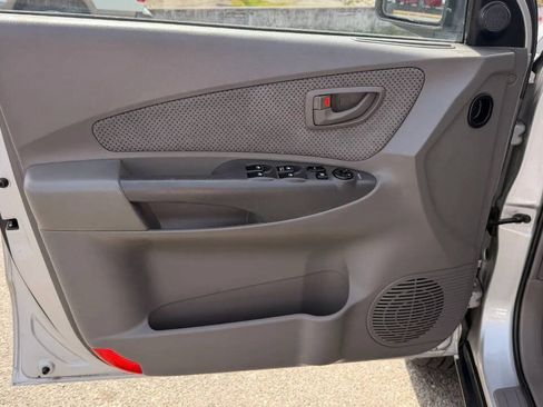 Used 2008 Hyundai Tucson SE AWD/4WD image 10