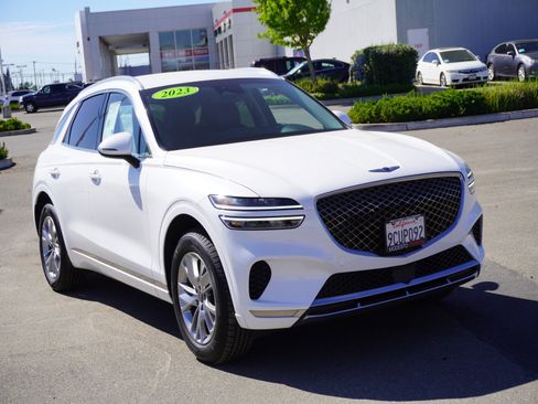 Used 2023 Genesis GV70 2.5T AWD/4WD image 1