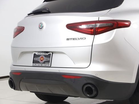 Used 2019 Alfa Romeo Stelvio w/ Nero Edizione RWD image 41