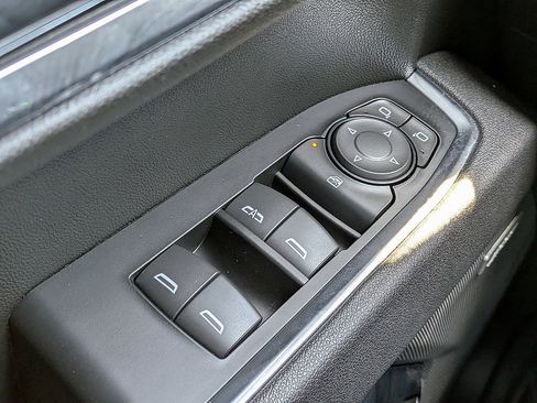 Certified 2025 Chevrolet Silverado 1500 LT Trail Boss w/ Convenience Package II AWD/4WD image 22