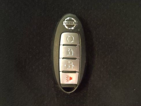 Used 2020 Nissan Murano SV FWD image 32