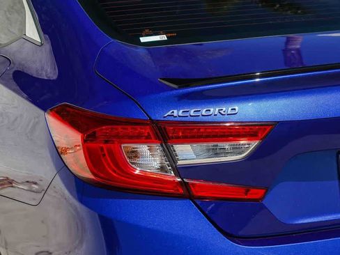 Used 2022 Honda Accord Sport Special Edition image 7