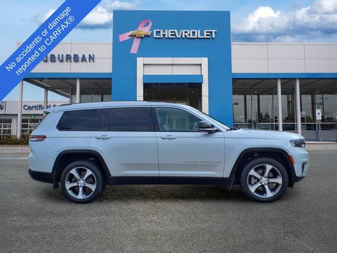 Used 2023 Jeep Grand Cherokee L Limited AWD/4WD image 4