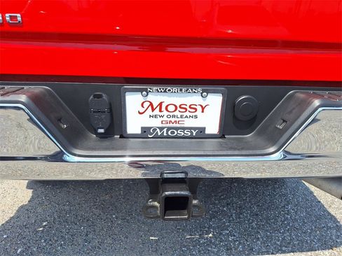 Used 2024 Chevrolet Silverado 2500 LT image 24