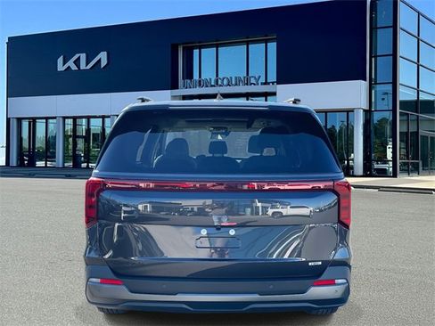New 2026 Kia Carnival SX image 10