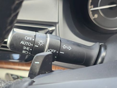 Used 2019 Acura RDX AWD w/ Advance Package image 30
