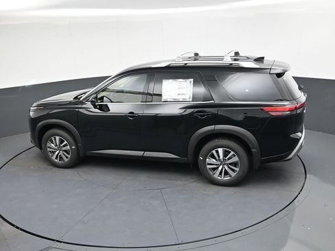 New 2025 Nissan Pathfinder SL image 27