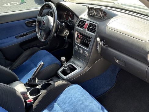 Used 2005 Subaru Impreza WRX STI image 35