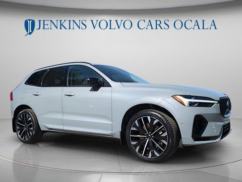 New 2026 Volvo XC60 T8 Ultra w/ Protection Package Premier image 9