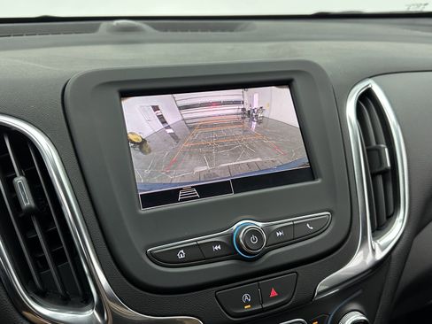 Used 2024 Chevrolet Equinox LT image 15
