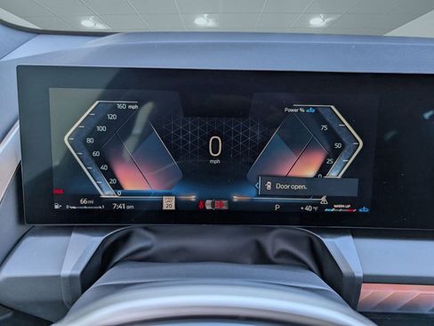 Used 2025 BMW X3 xDrive30i w/ Premium Package image 19