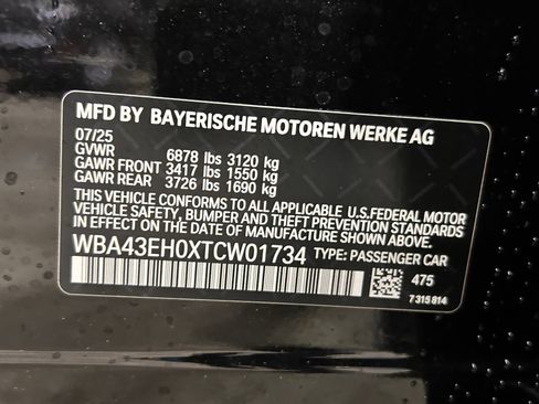 Used 2026 BMW 750e xDrive w/ Executive Package image 25