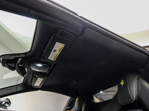Used 2023 Ferrari 812 GTS RWD image 26