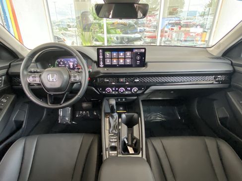 Used 2025 Honda Accord EX-L image 23