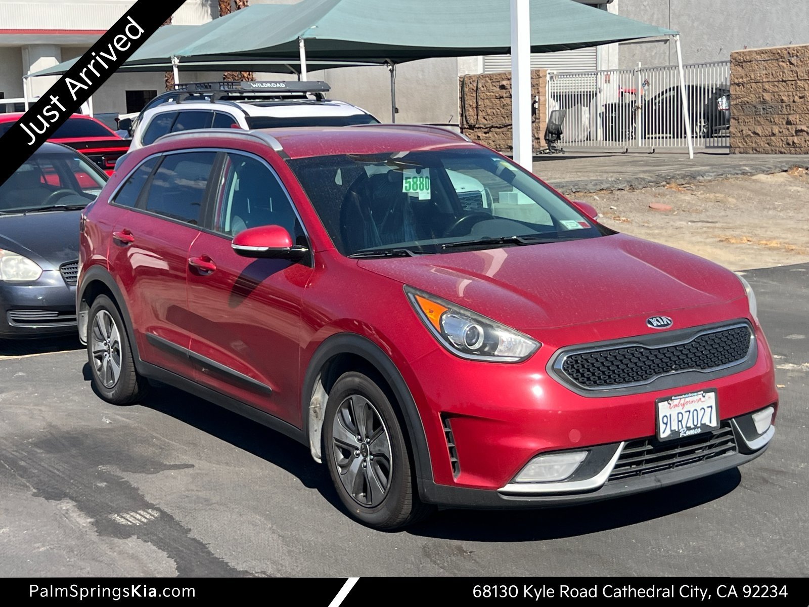 Used 2019 Kia Niro EX FWD image 1