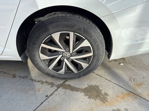 Used 2025 Volkswagen Jetta S image 12