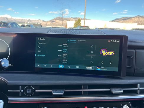 New 2026 Hyundai Santa Fe Limited image 17