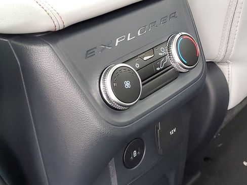 New 2026 Ford Explorer Active w/ Active Comfort Package image 29