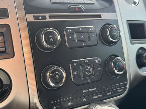 Used 2016 Ford Expedition EL XLT image 35