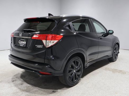 Used 2022 Honda HR-V Sport image 2