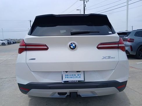 New 2025 BMW X3 xDrive30i w/ Premium Package AWD/4WD image 8