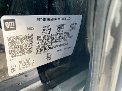 Used 2022 GMC Yukon XL SLT w/ SLT Premium Package image 33