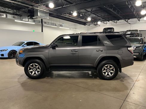 Used 2019 Toyota 4Runner TRD Off-Road image 6