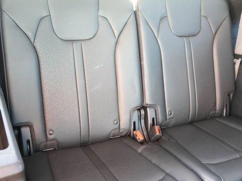 Used 2022 Kia Sorento EX w/ Panoramic Sunroof Package image 20