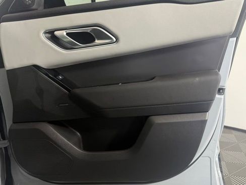 Used 2024 Land Rover Range Rover Velar Dynamic SE image 20